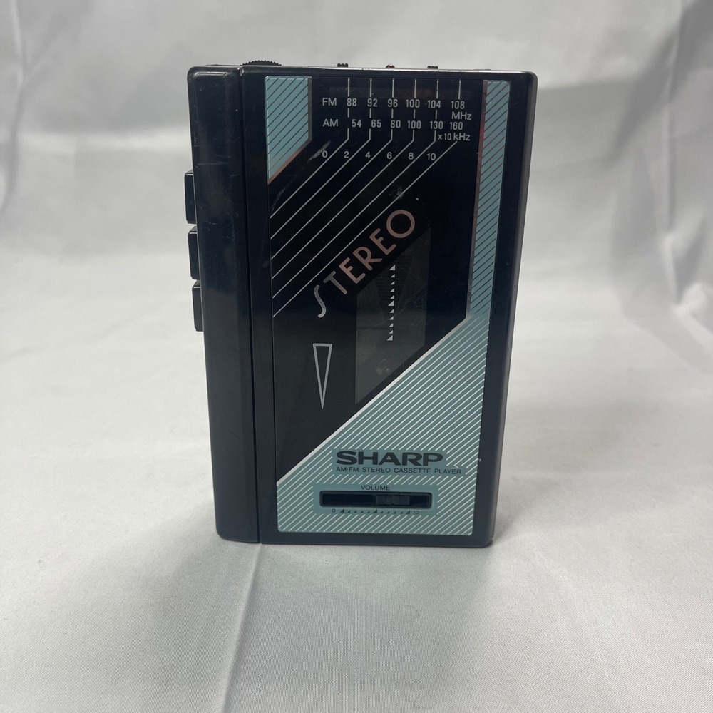 Vintage Sharp JC-790(BK) AM/FM Stereo Cassette Player Portable Walkman WORKS